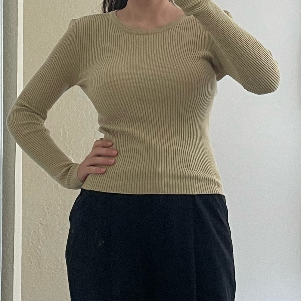Thermal / sweater size small